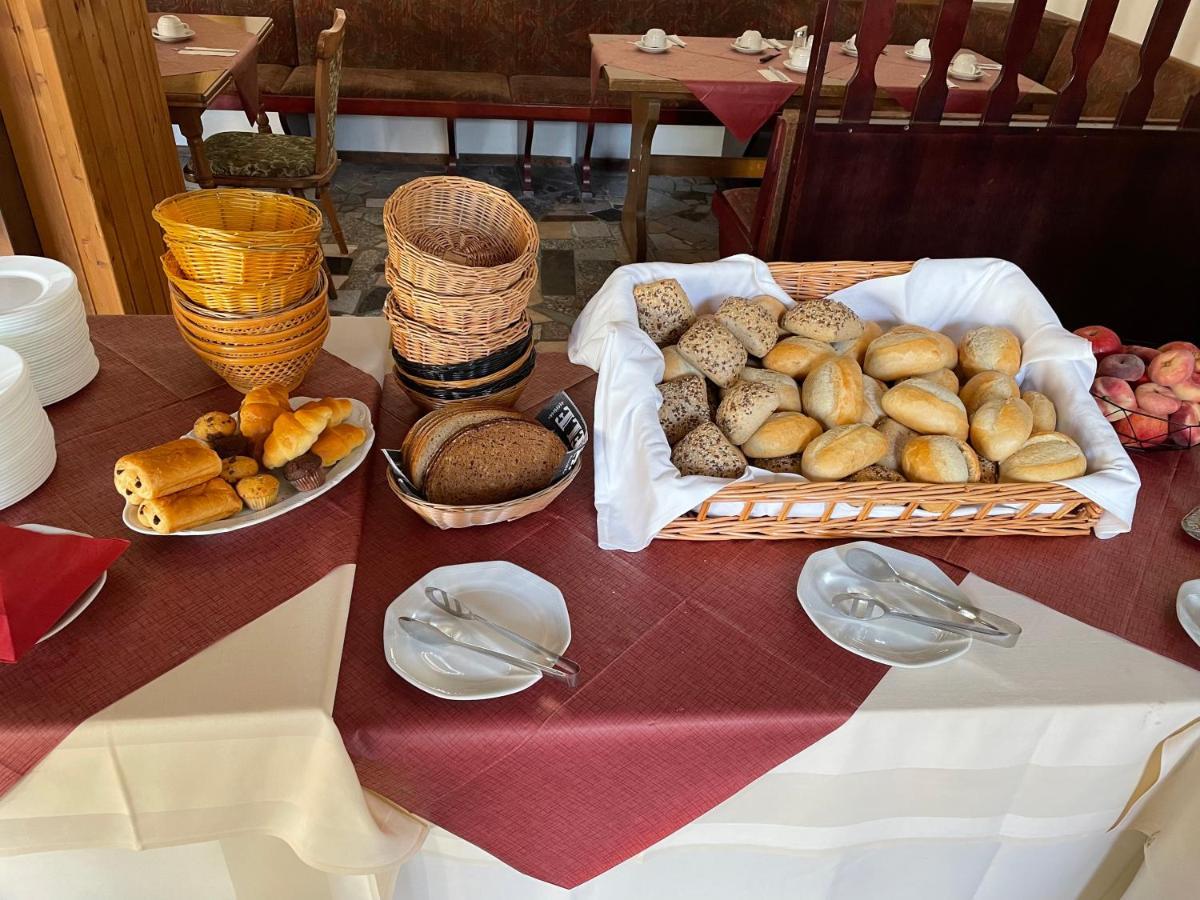 Gasthof Zum Baren Hotel Gernrode  Ngoại thất bức ảnh