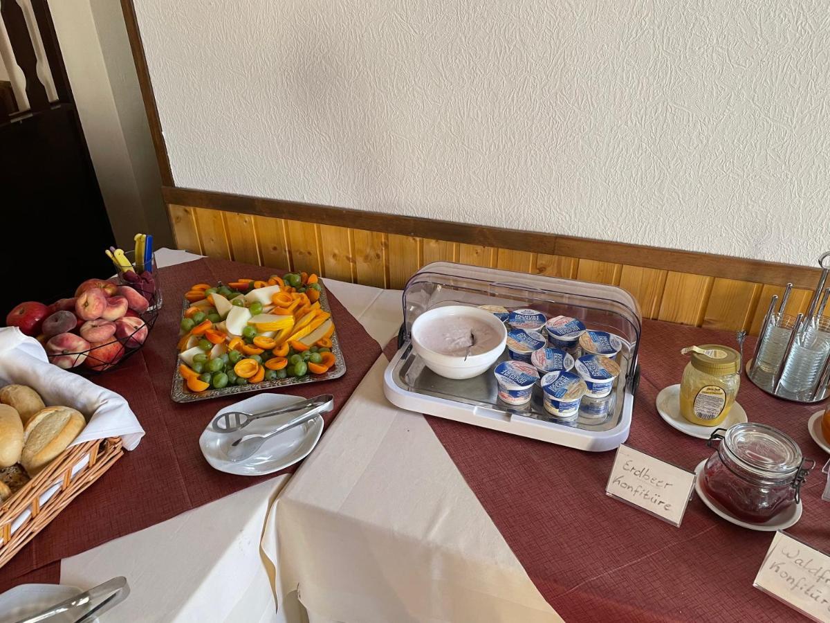 Gasthof Zum Baren Hotel Gernrode  Ngoại thất bức ảnh