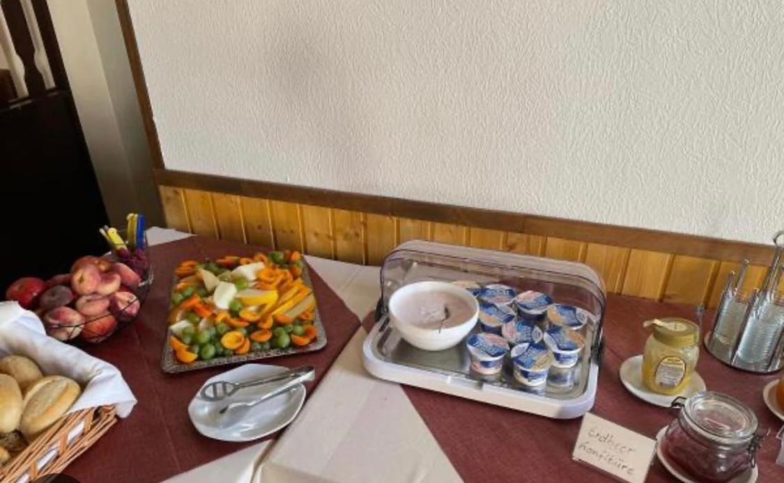 Gasthof Zum Baren Hotel Gernrode  Ngoại thất bức ảnh